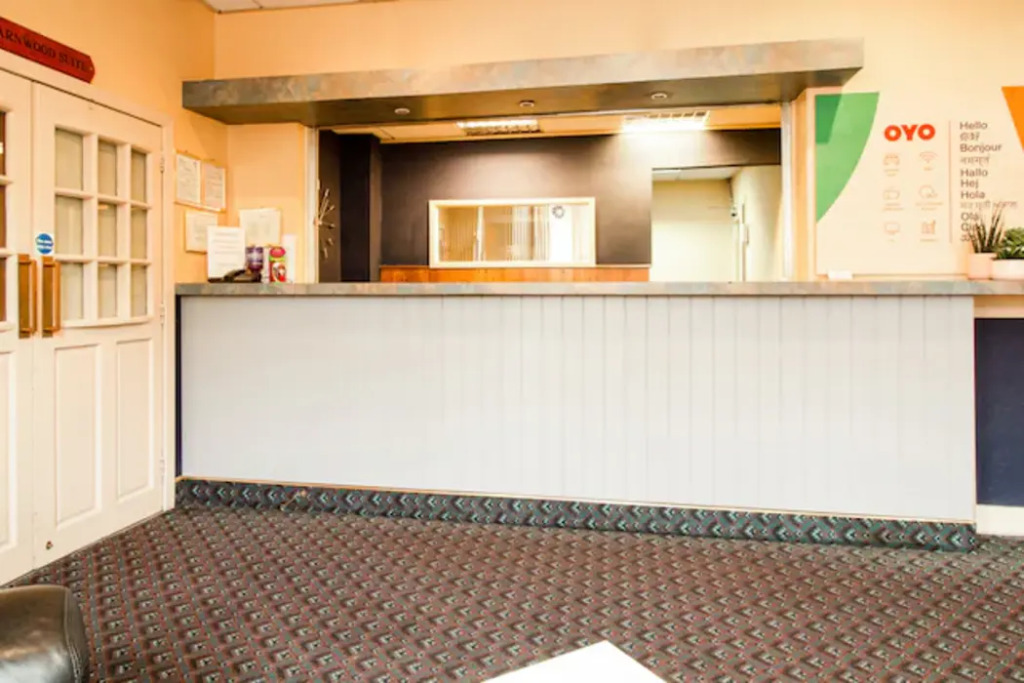 Commercial Hotel