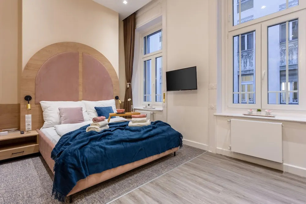 Gellért Budapest Suites