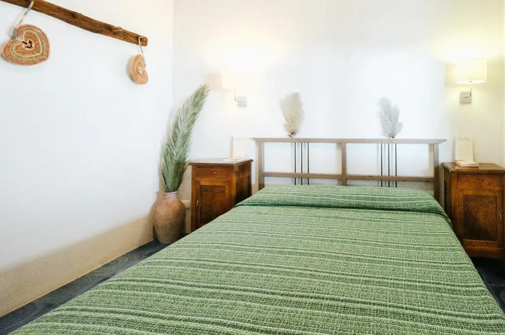 Case Quattrocchi - Giardino e Terrazzi con vista Panoramica sul Mare, Etna e Vulcano