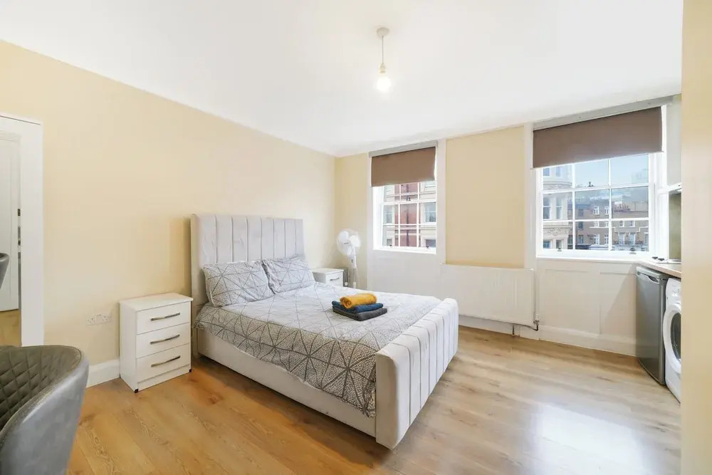 Central London Chic Apartment - York Street Gem