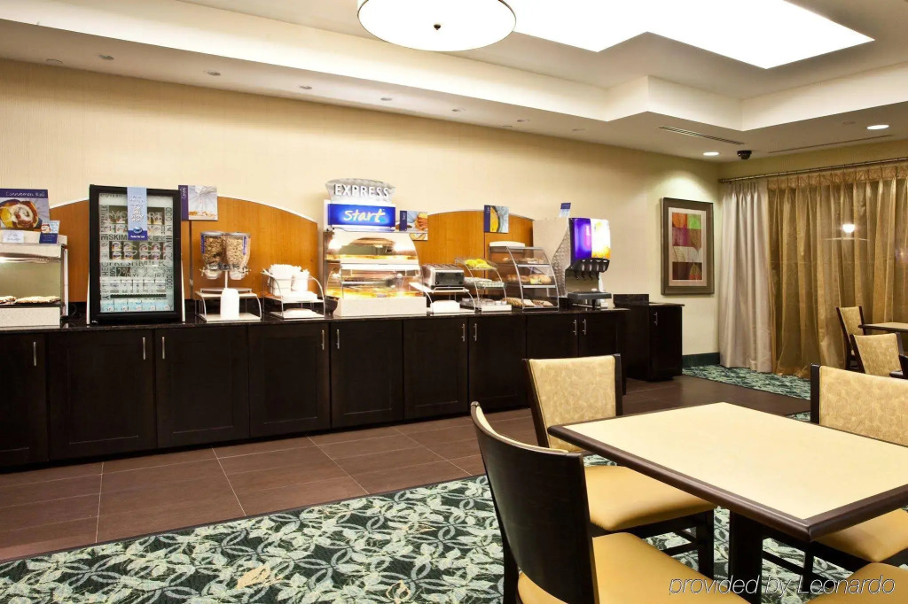 Holiday Inn Express Hotel & Suites Perry by IHG