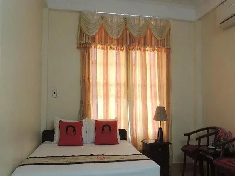 Duc Tuan Hotel