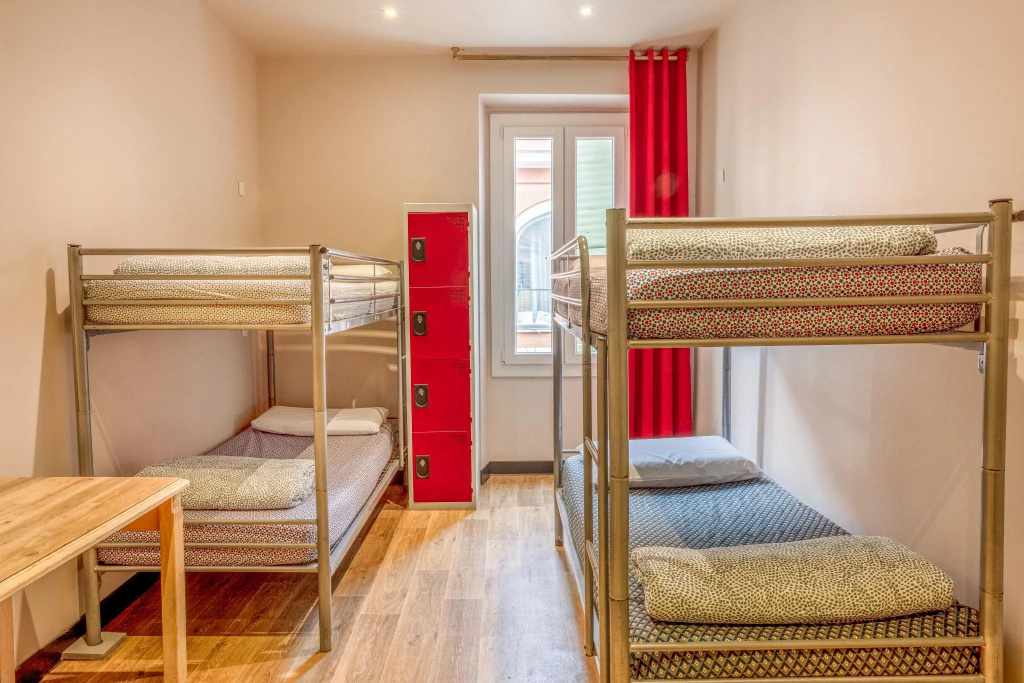 Villa Saint Exupery Beach Hostel