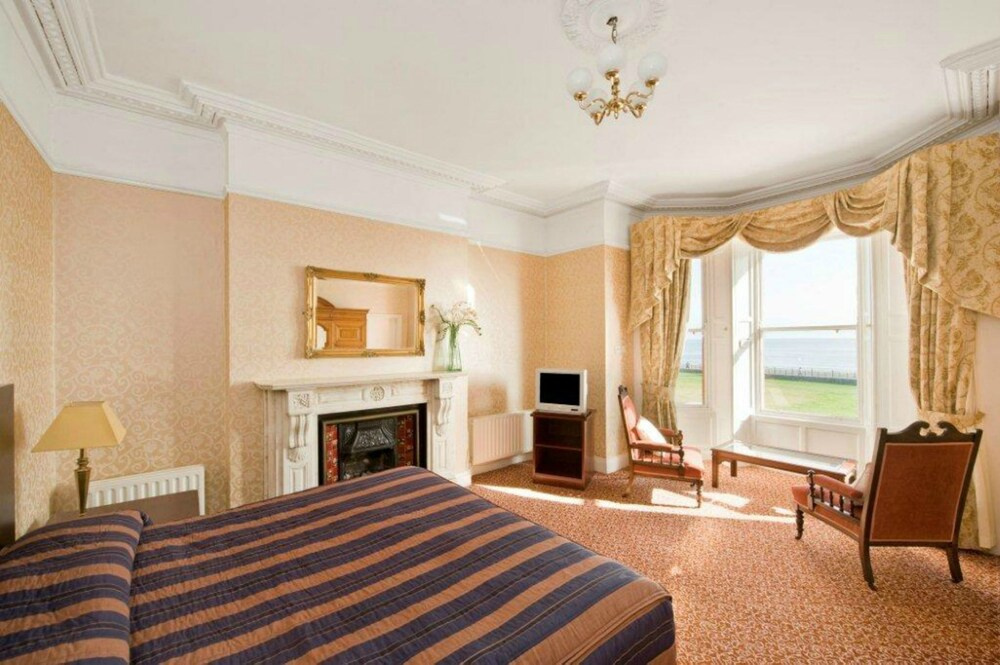 Esplanade Hotel On The Seafront