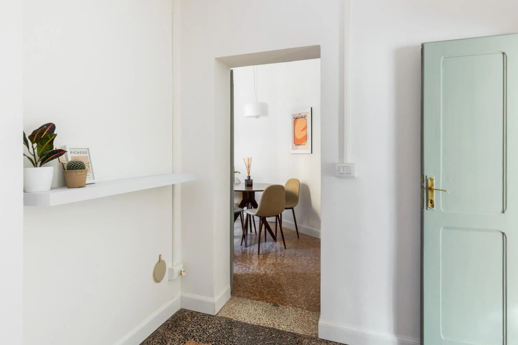 Nazario Sauro 14 - Bilocale con balcone