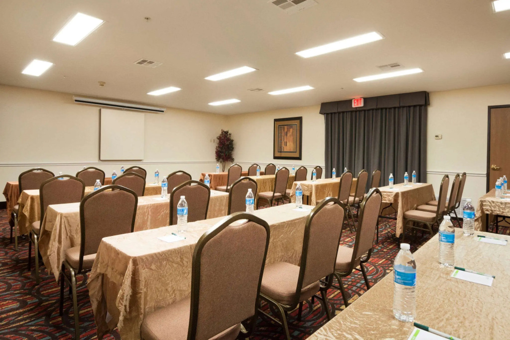 Wingate by Wyndham San Marcos