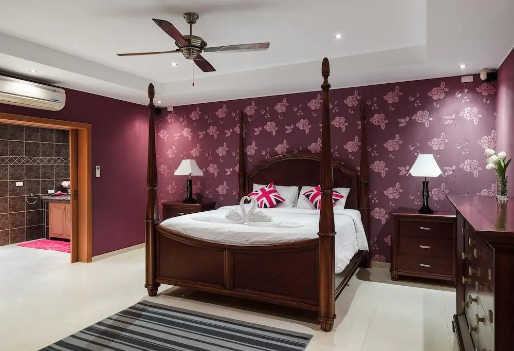 Stunning Luxury Golf and Pool Villas