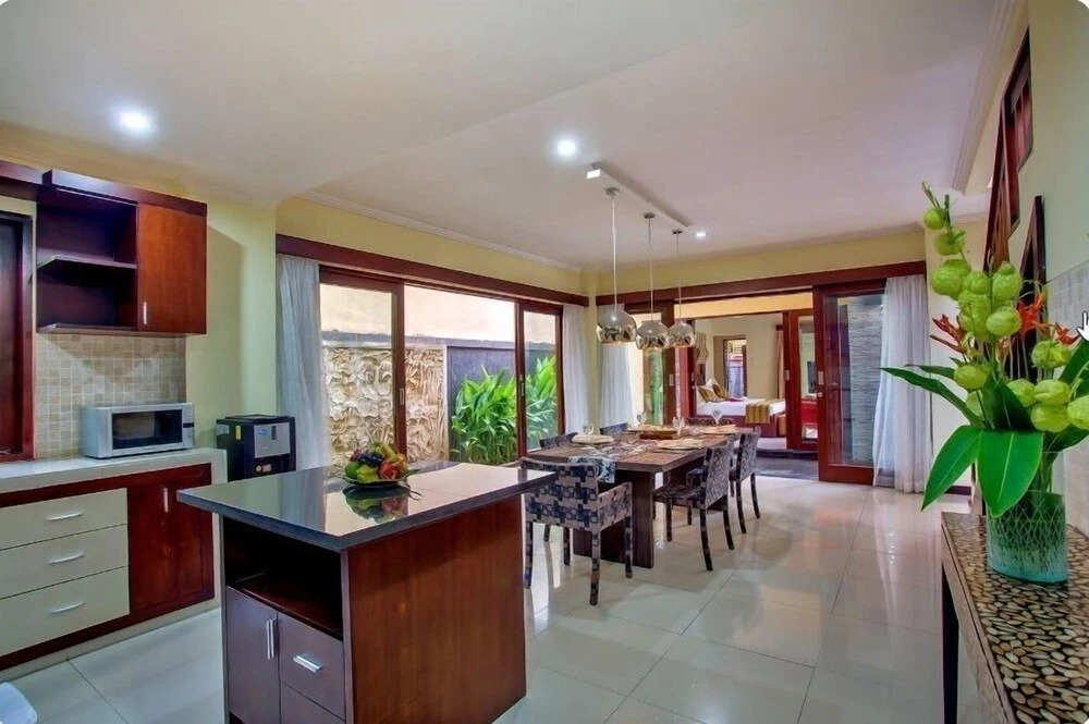 Samudra · 6BR Luxury Family Pool Villa Umalas Bali