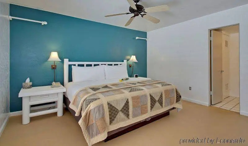 La Joya Inn