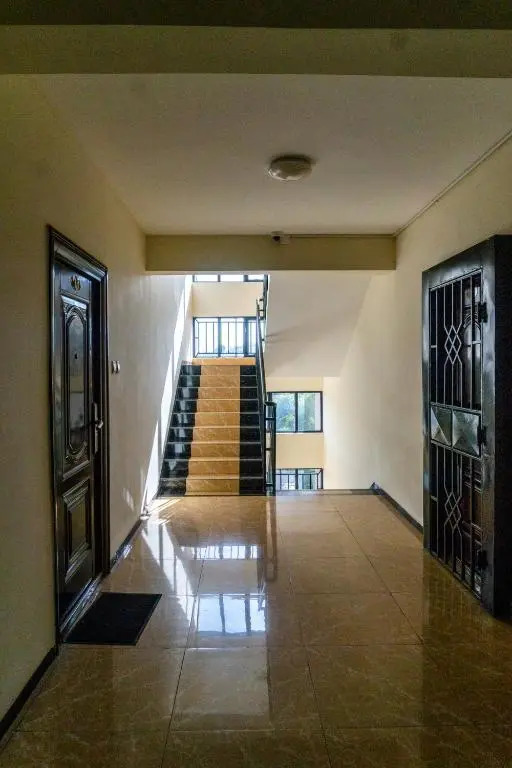 Forehome Court Apartment Valley Arcade