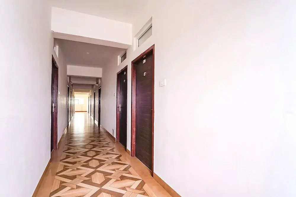 Fabhotel Aranmanai