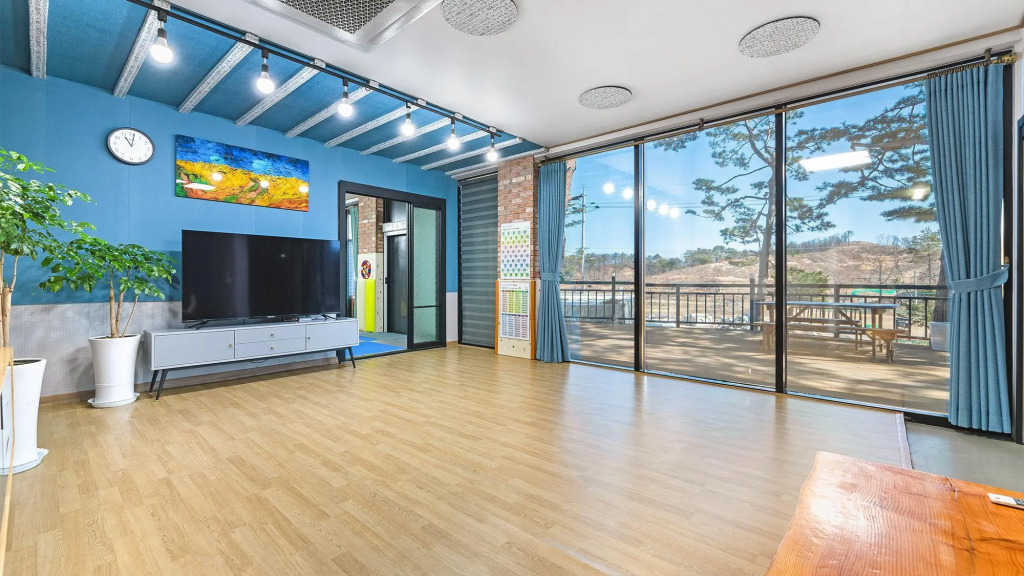 Goseong Pinetree Pension