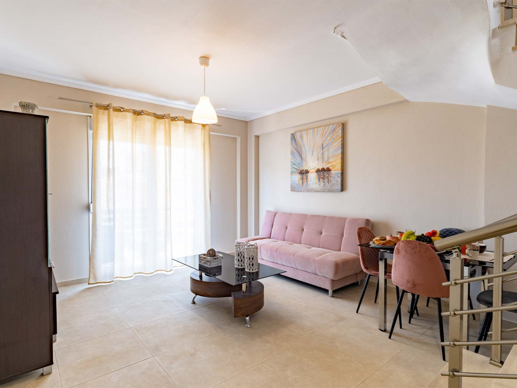 Kiosse Maison 4 by TravelPro Services - Nea F...