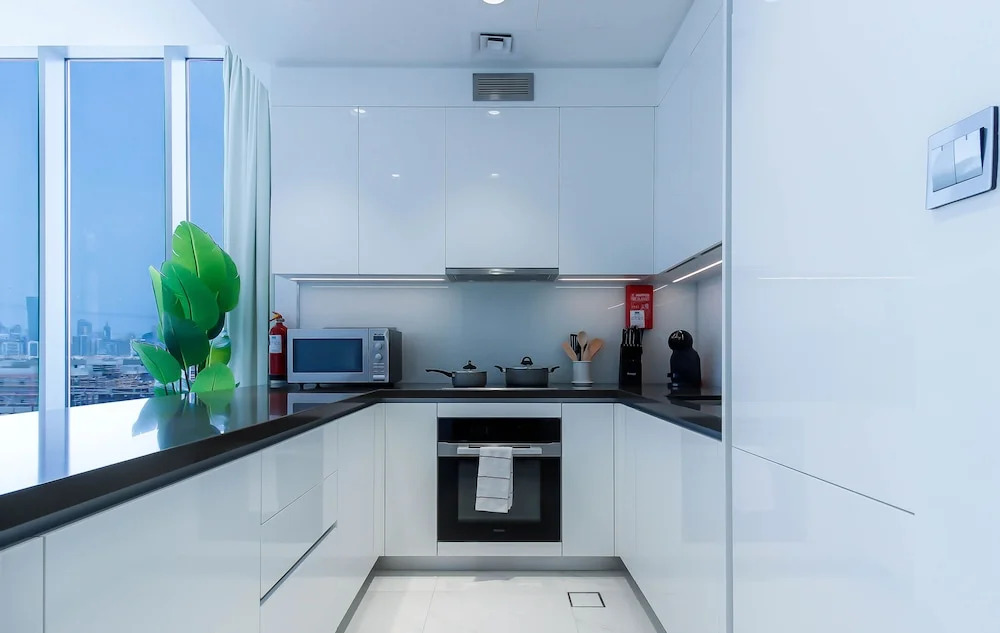 1B-Residence 3-301
