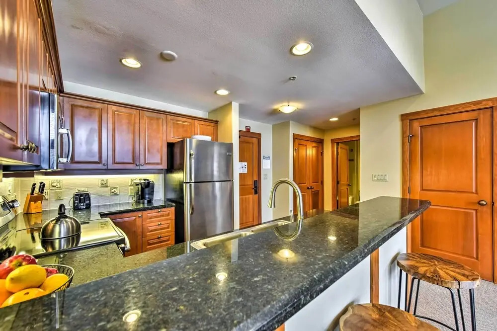 Ski-in/ski-out Solitude Resort Condo w/ Mtn Views!