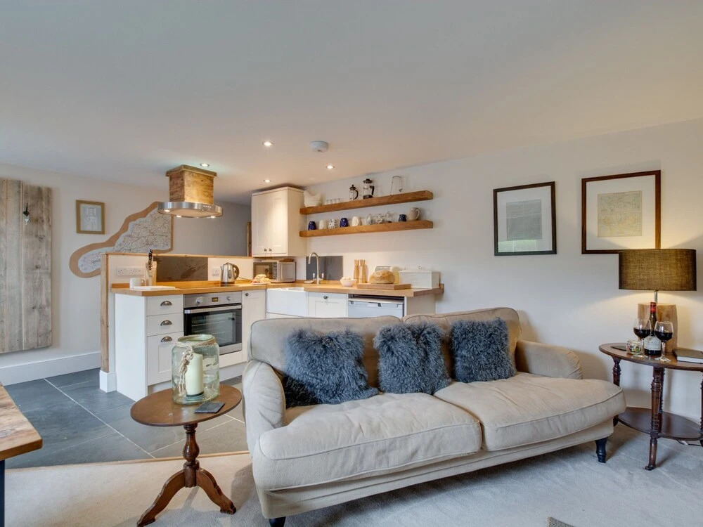 Lovely Holiday Home in Saint Agnes With Garden