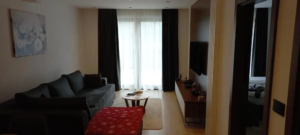 Apartman 1001 noc - Zoned 2