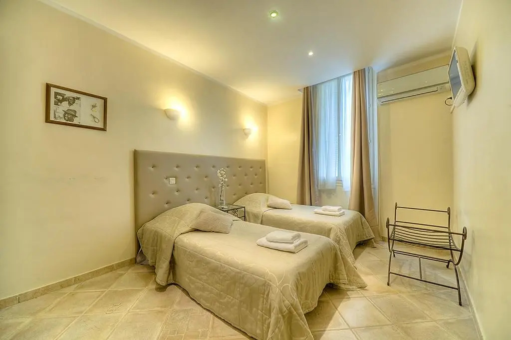 Residence Chryseis