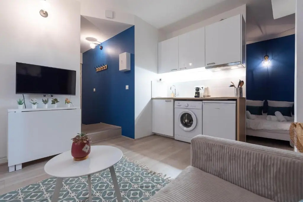 studio blue confort , proche gare part dieu