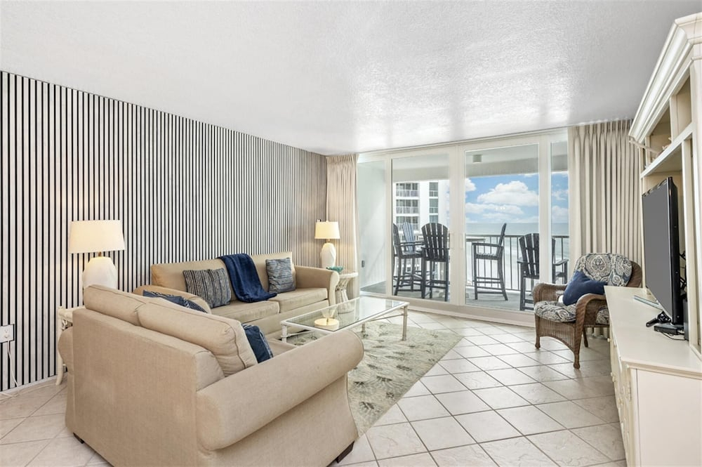 Shoreline Towers 2085 2 Bedroom Condo