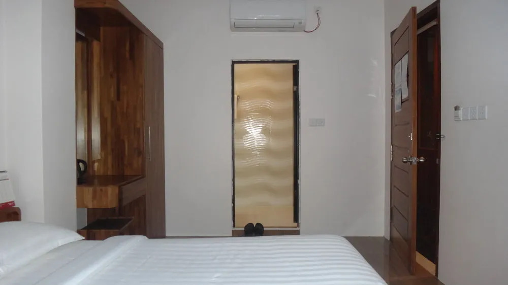 Chit Sayar Hotel