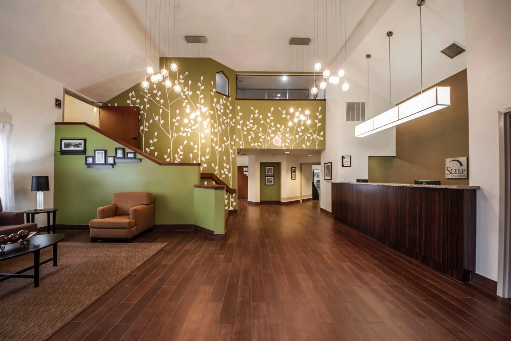 Sleep Inn & Suites Tulsa Central I-44