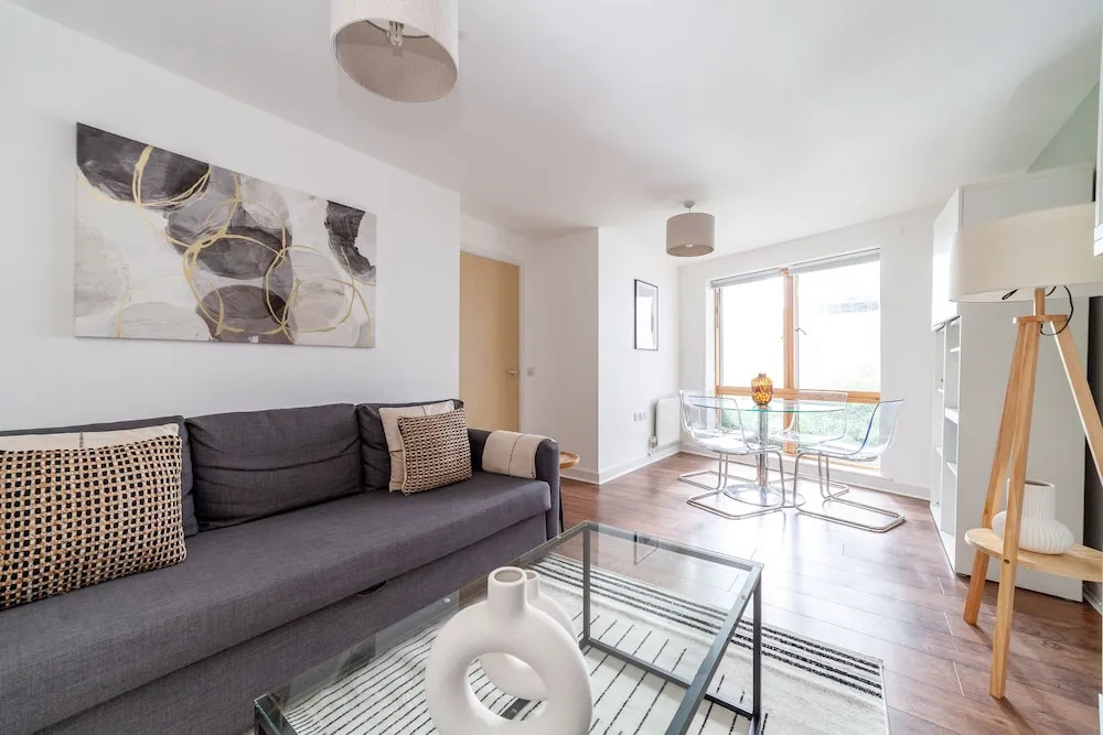The Whitecross Street Apartment