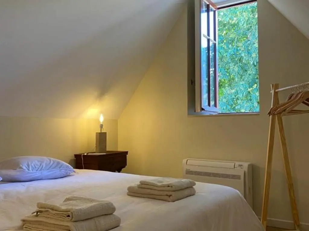Gîte élégant avec jardin privé, vue sur château - FR-1-586-7