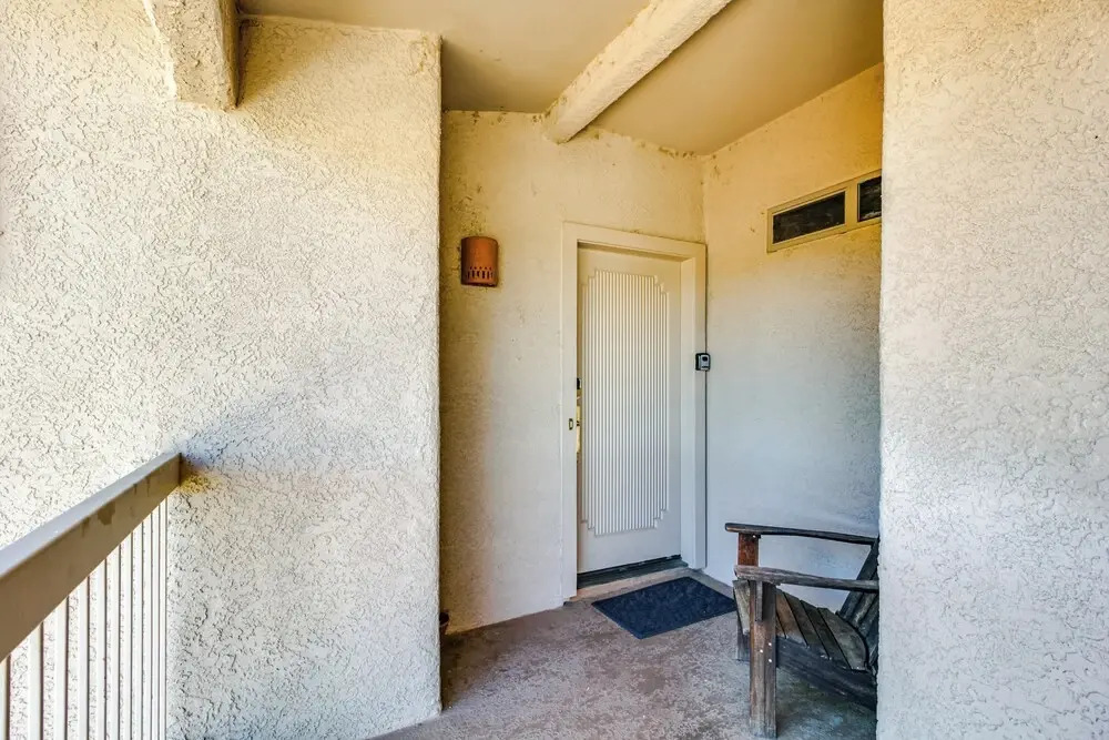 Oro Valley Condo w/ Community Pool: Near Hiking!