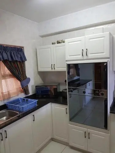 Beach frond apartment