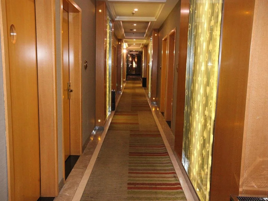 Starway Hotel (Yuyao Zhongan Times Square)
