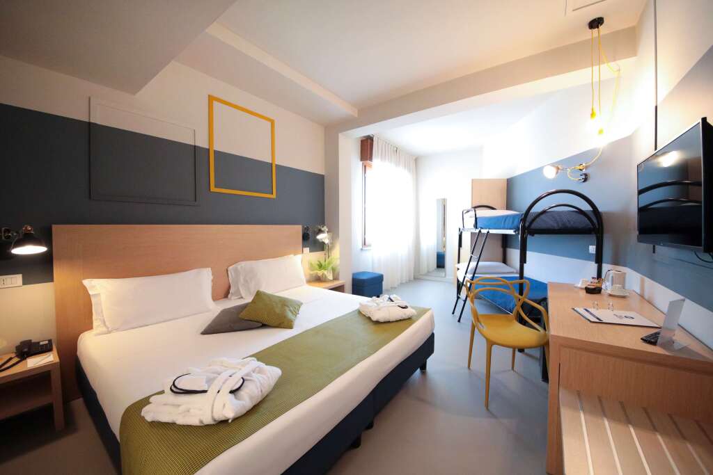 Отель B&B Mantova Cristallo