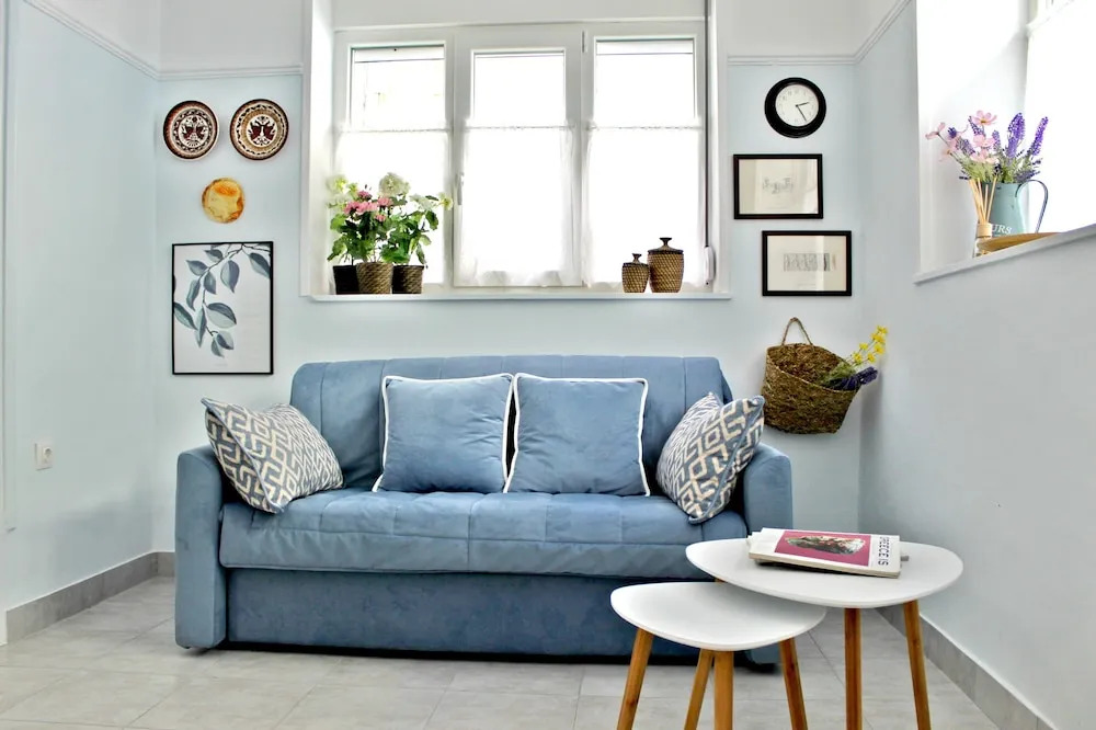 IPELHOME - Plaka Boutique Apartments