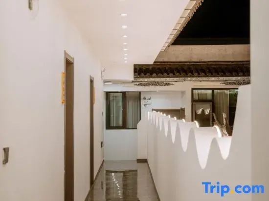 Xiangli·Serene Courtyard Garden Boutique Hotel (Dali Old City Branch)