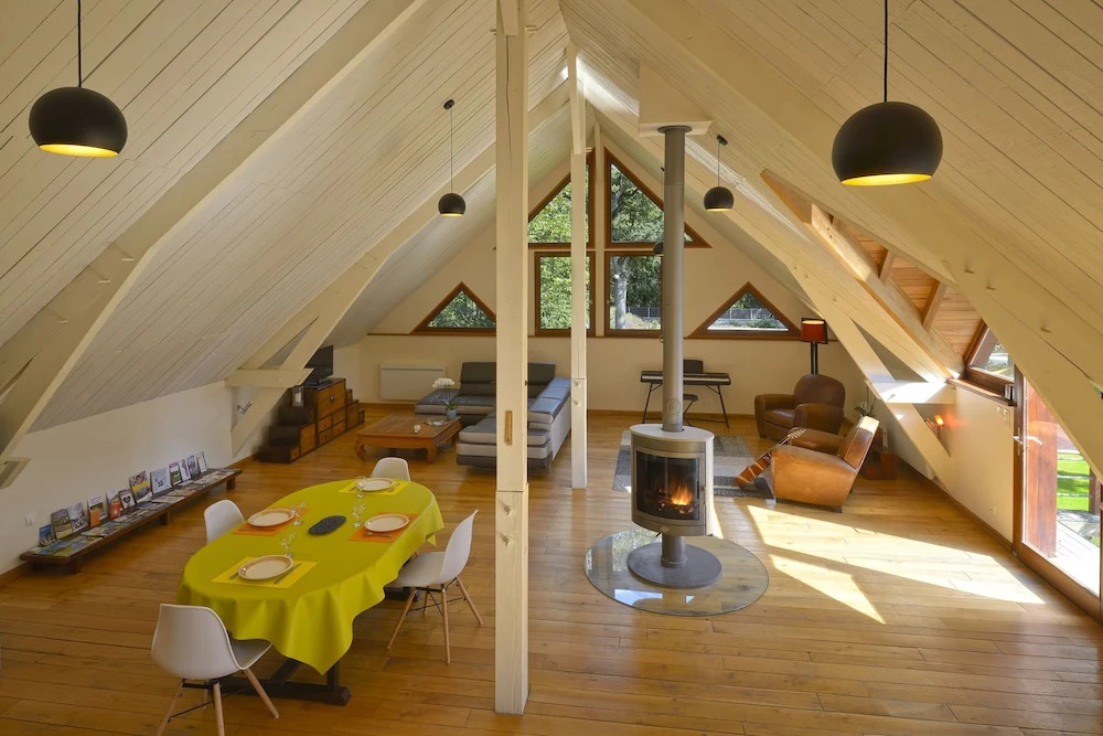 Loft d’architecte chaleureux et spacieux