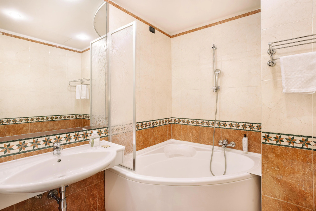 Best Western City Hotel