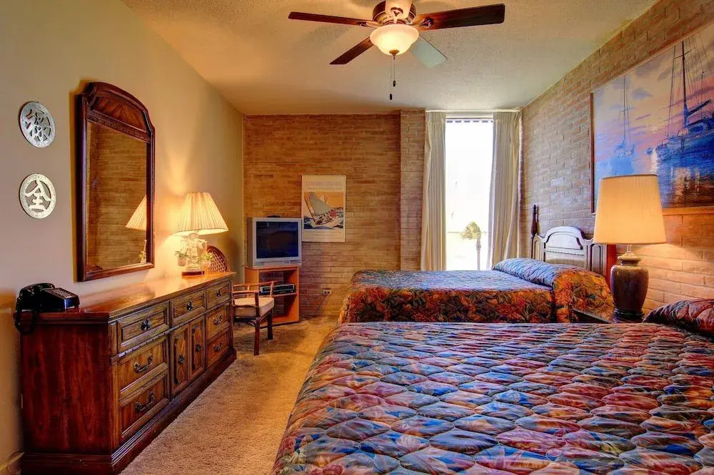 Channelview 214 2 Bedrooms 2 Bathrooms Condo