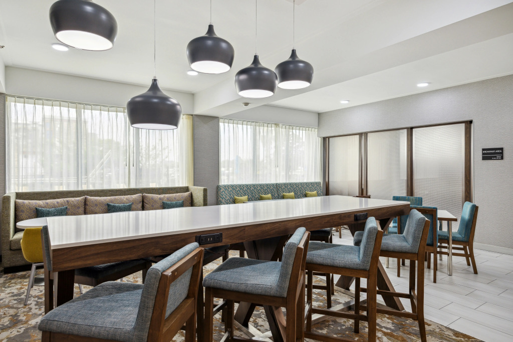 Hampton Inn - Houston/Brookhollow