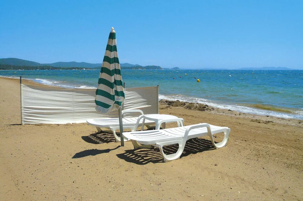 Apartment in Saint-tropez With Beach Access