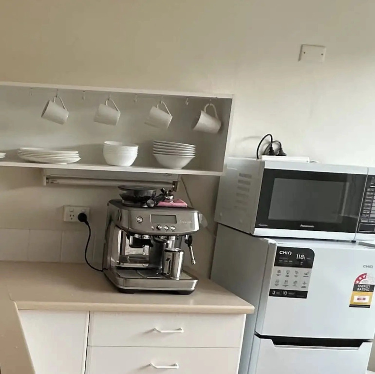 Curtin Cozy 2-bedroom House Near Canberra Hospital