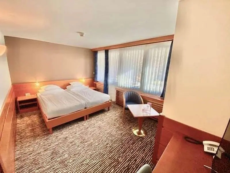 Best Western Green Hill Hotel