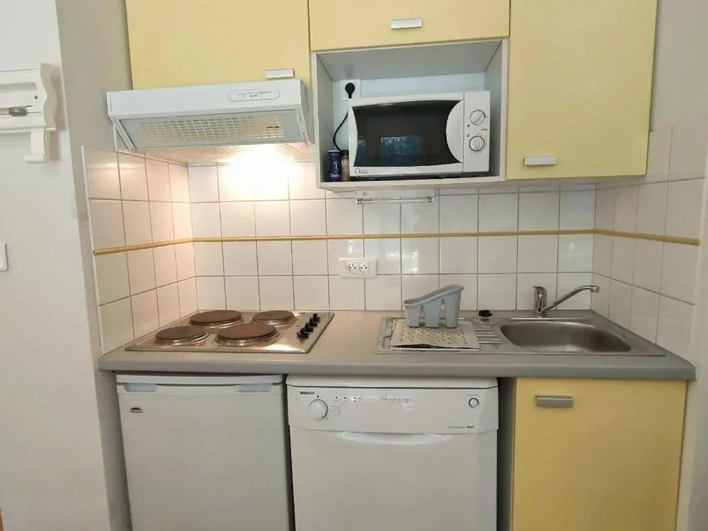 Appartement Cauterets, 3 pièces, 6 personnes - FR-1-234-250