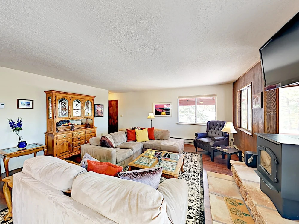 415 Bayview Dr Home 2 Bedrooms 2 Bathrooms Home