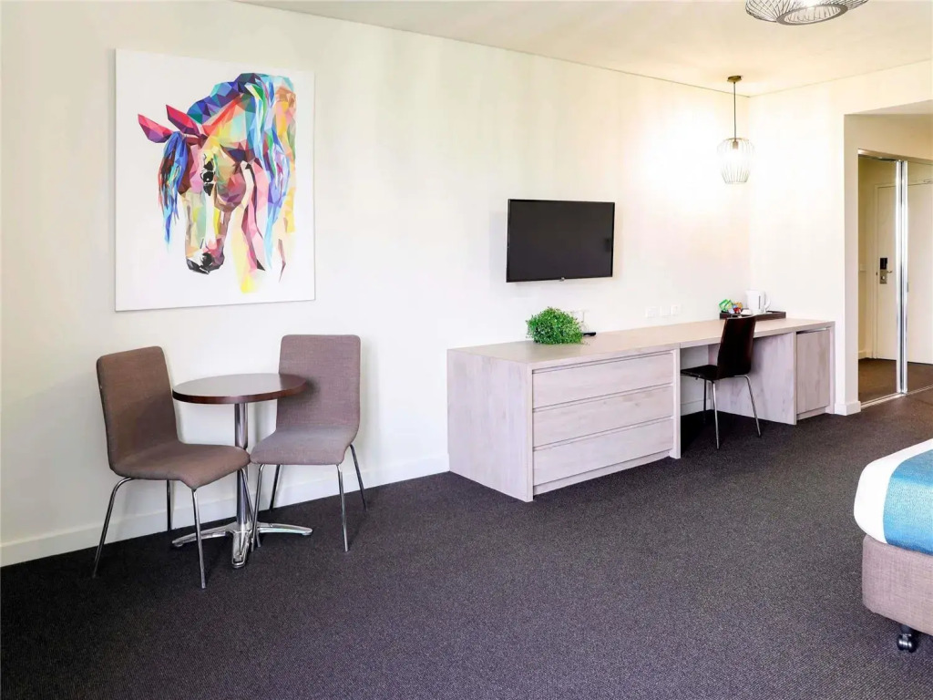 Mantra Melbourne Melton