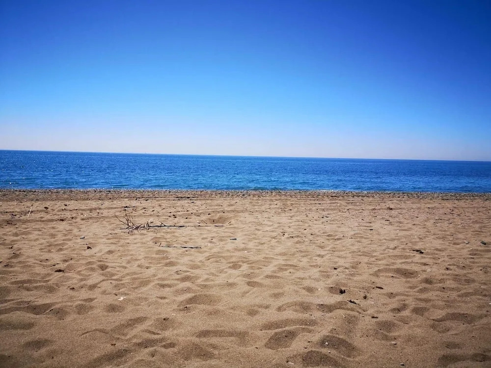 House With 3 Bedrooms in Estepona, With Pool Access, Enclosed Garden and Wifi - 150 m From the Beach