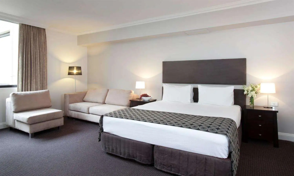 Crowne Plaza Melbourne Carlton by IHG
