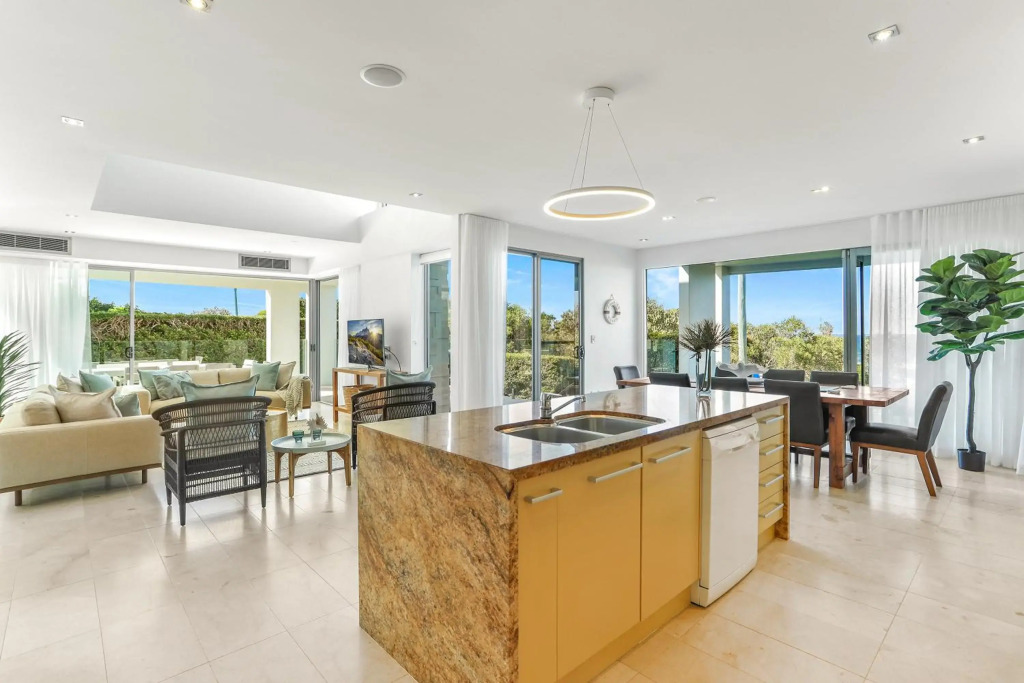 Indulgent beachside luxury, Sunrise Beach