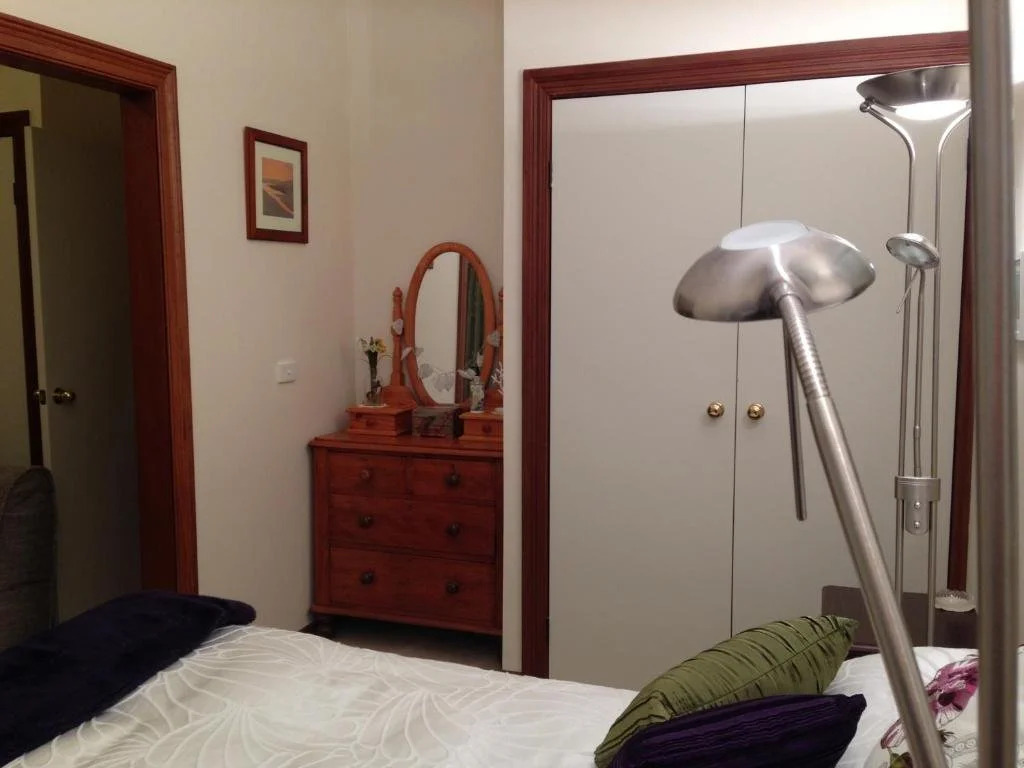 Mornington Cherry Blossom Bedsit