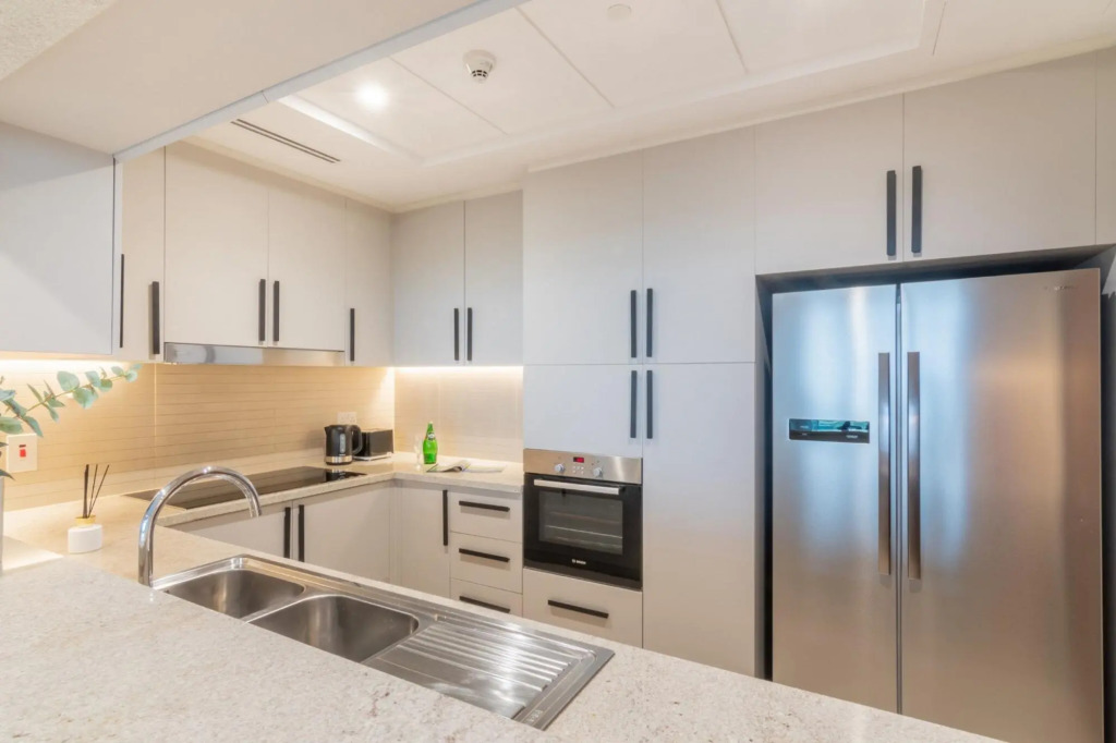 DXB - Vida Emirates Hills - R2 - 502 - DM