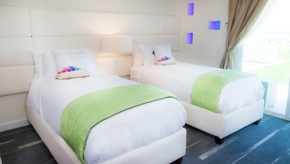 The Salty Mermaid Oceanfront Hotel